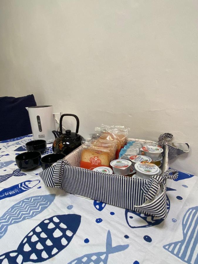 La Casetta Di Agnese 2 เวอนาซซา ภายนอก รูปภาพ